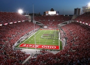 梅西重返赛场，战术调整首场状态出色，塞尔维亚队观众沸腾！气势如虹延续